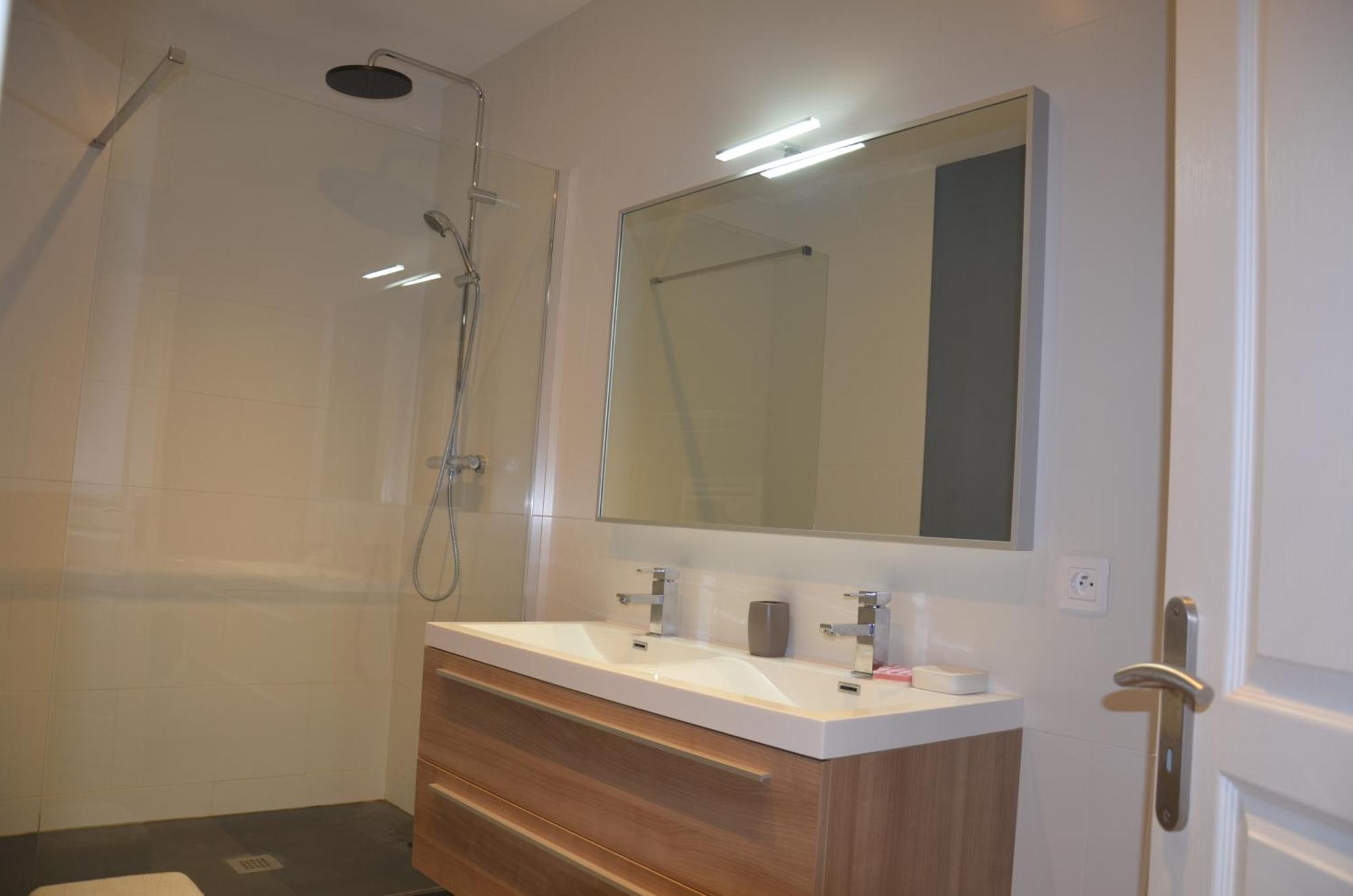 Digue Apartment Вимере Екстериор снимка